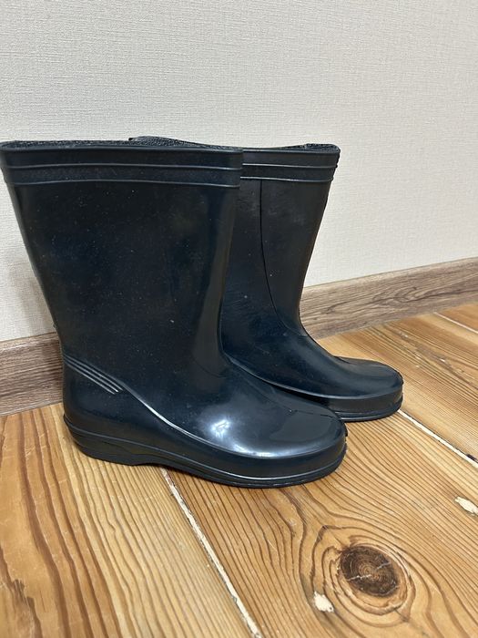 Сапоги резинрвые женские серые