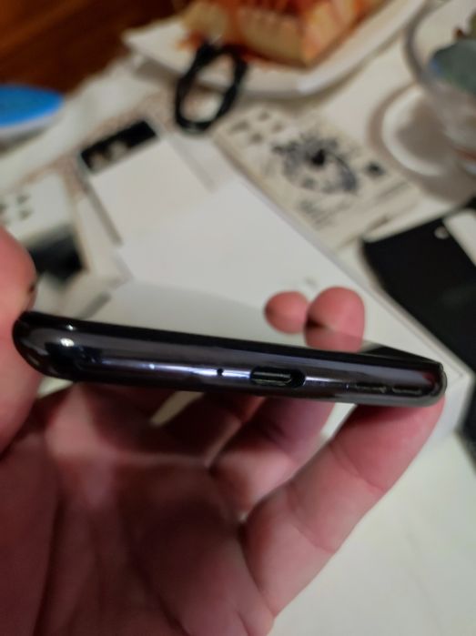 OnePlus Nord 2T em excelente condição sem riscos e sempre bem tratado
