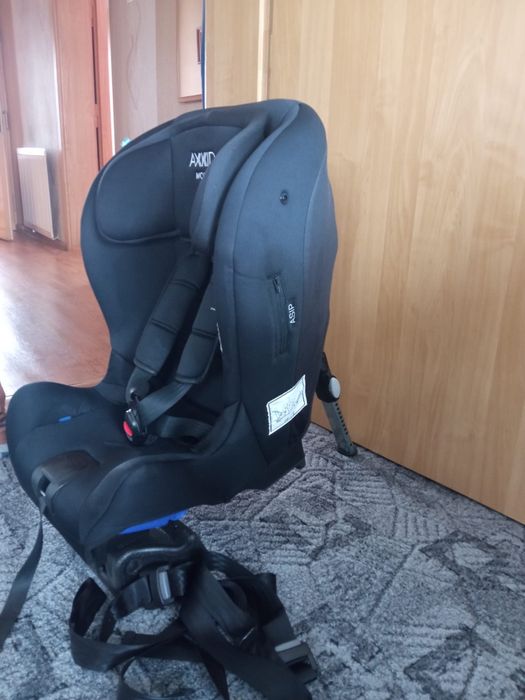 Fotelik samochodowy 9-25 kg