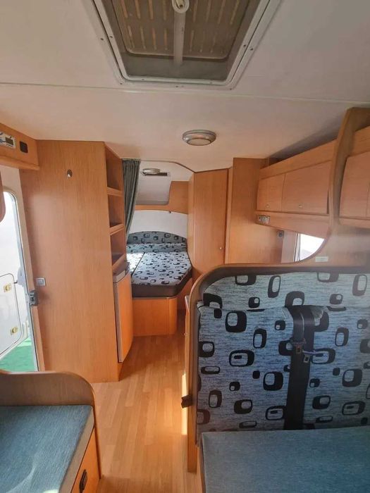 Autocaravana Moncayo Fiat Ducato - perfilada, com 4 lugares