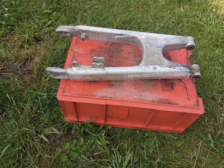 Wahacz KTM SX 125 tył tylni tyl amortyzator cross supermoto wysyłka BG