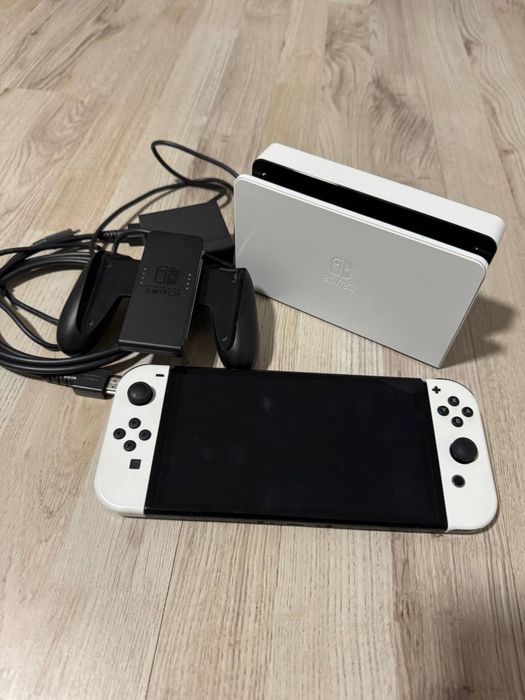 Nintendo Switch OLED 128GB