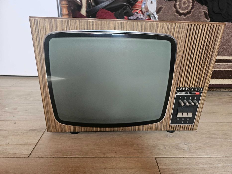 Telewizor Unitra Neptun 423