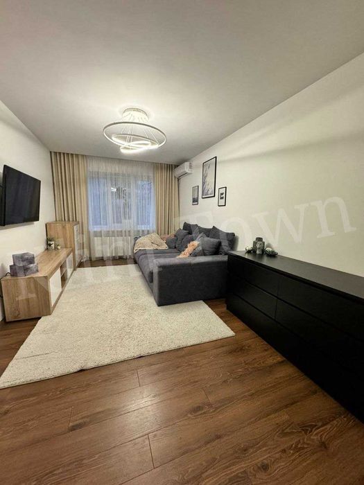 Продаж 2 кімнатної квартири в р-ні ПТУ