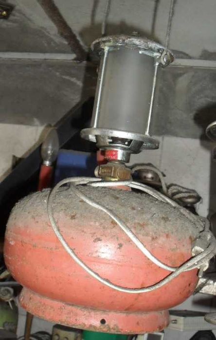 Candeeiro "Petromax" da Cidla, transformado em eletrico