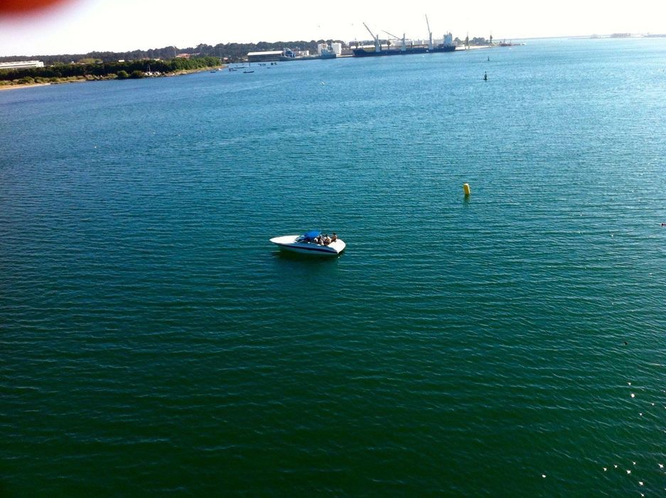 Barco Sea Ray 21 pés