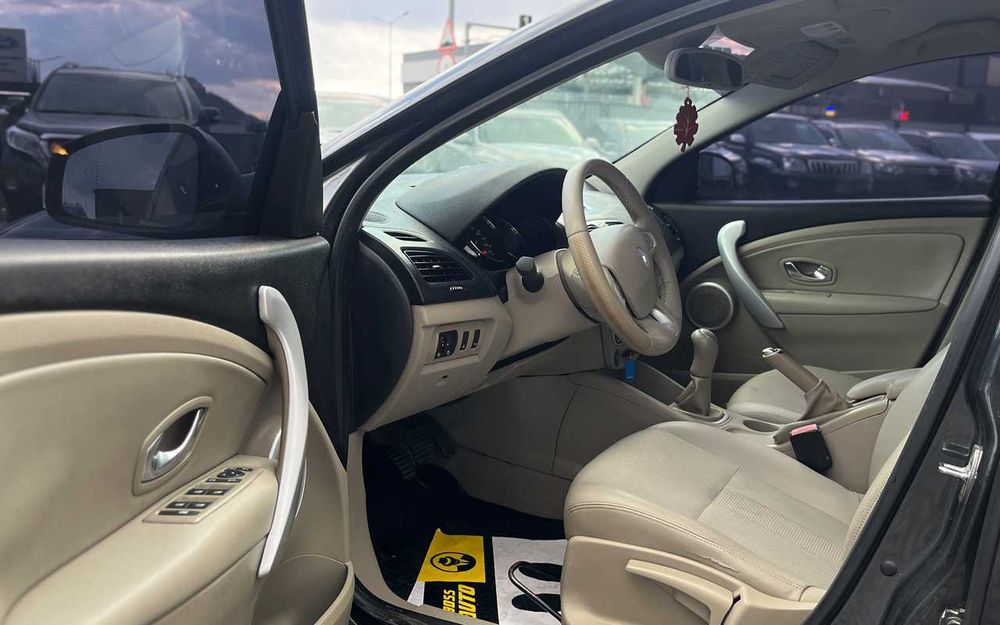 Renault Fluence 2010