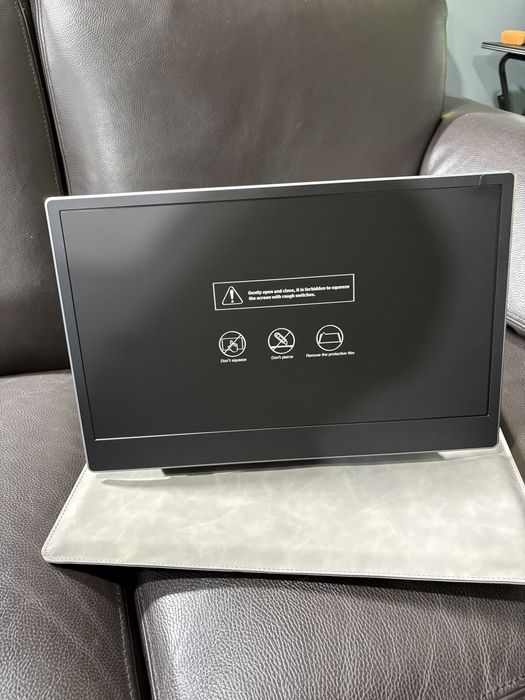 портативний монітор-розширювач екрана Laptomo Z1 (15.6" Full HD IPS)