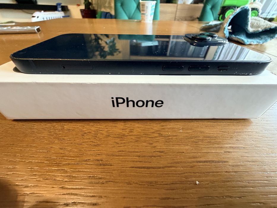 iPhone 14 128GB Midnight - 86% baterii
