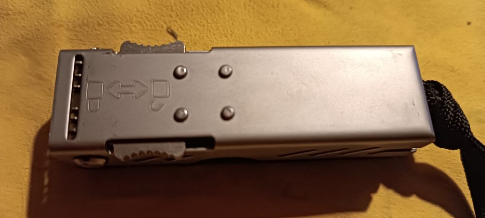 Multitool Gerber Lite biały kruk