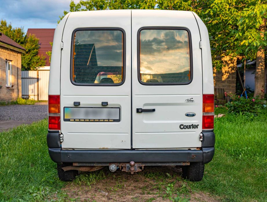 продам Ford Courier 1997