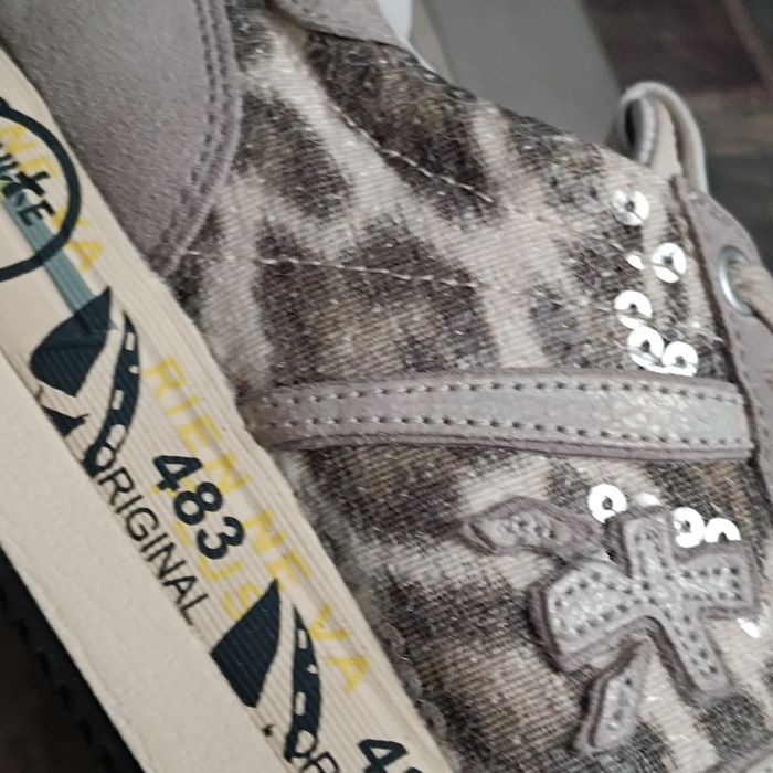 Жіночі кросівки Premiata Conny оригінал