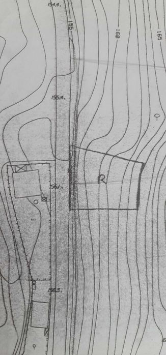 Terreno de 2300m² para venda no lugar de Salgueiral, Lobão