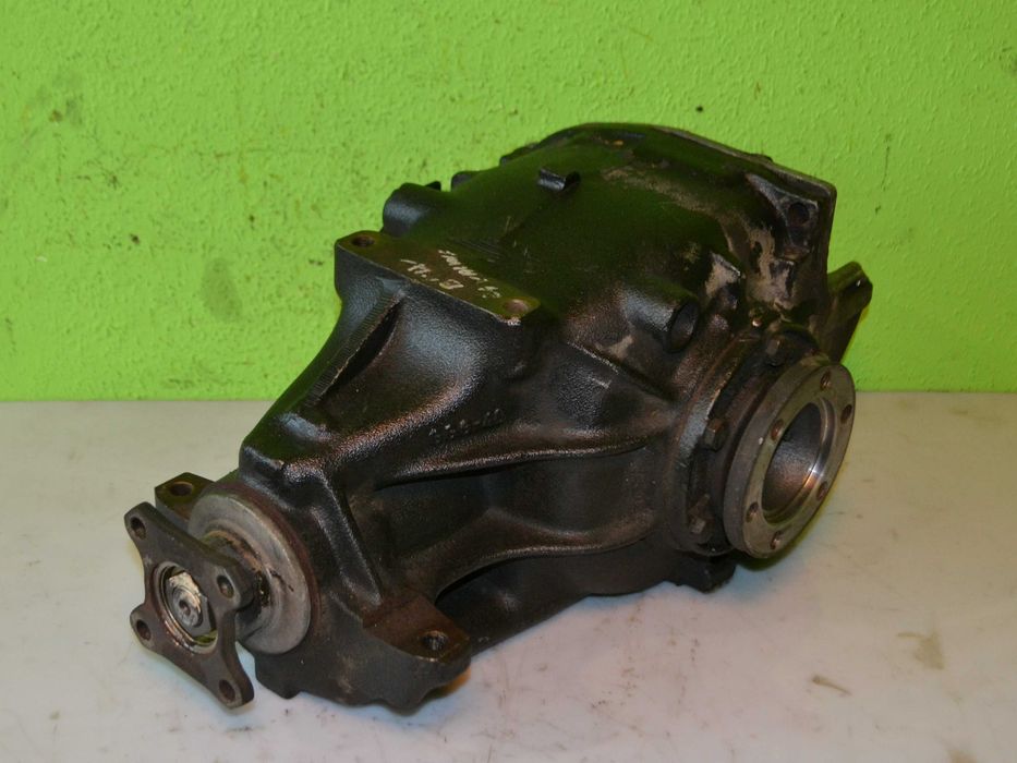 Dyferencjał dyfer tył BMW E34  3.46