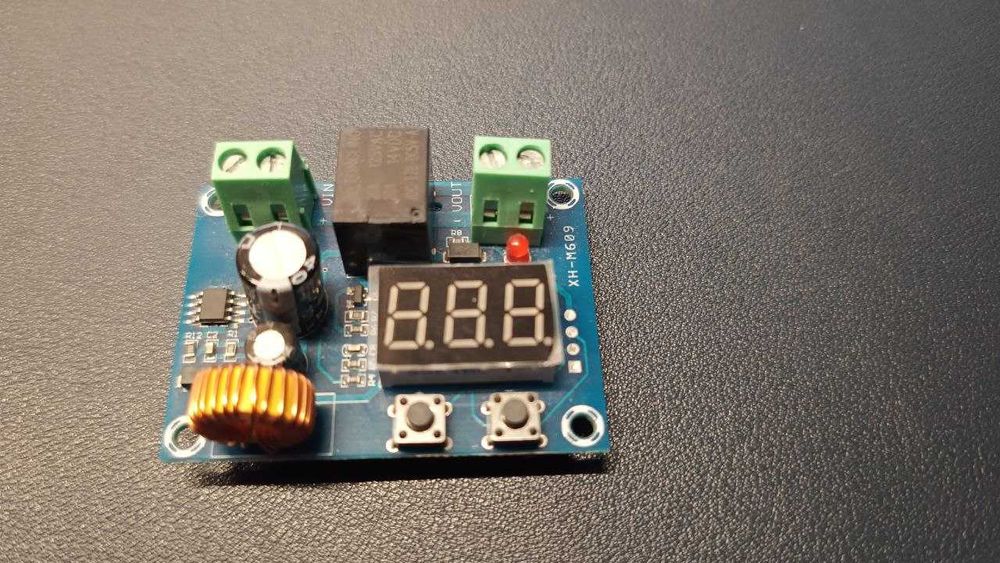 Продам модуль защиты от разряда аккумулятора XH-M609