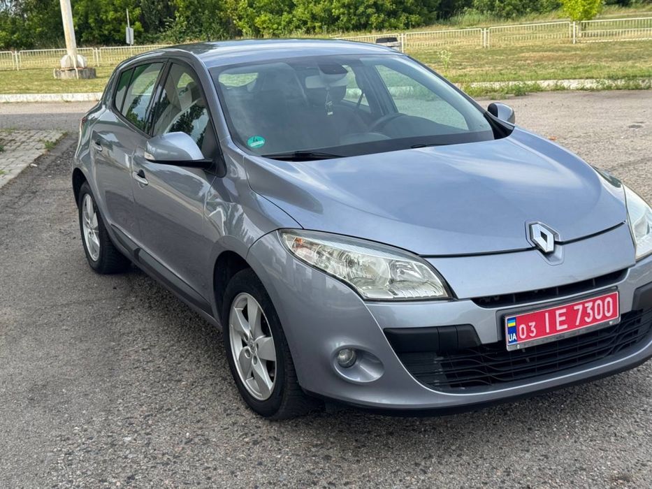 Свіжопригнанний Renault Megane 1.6 Germany