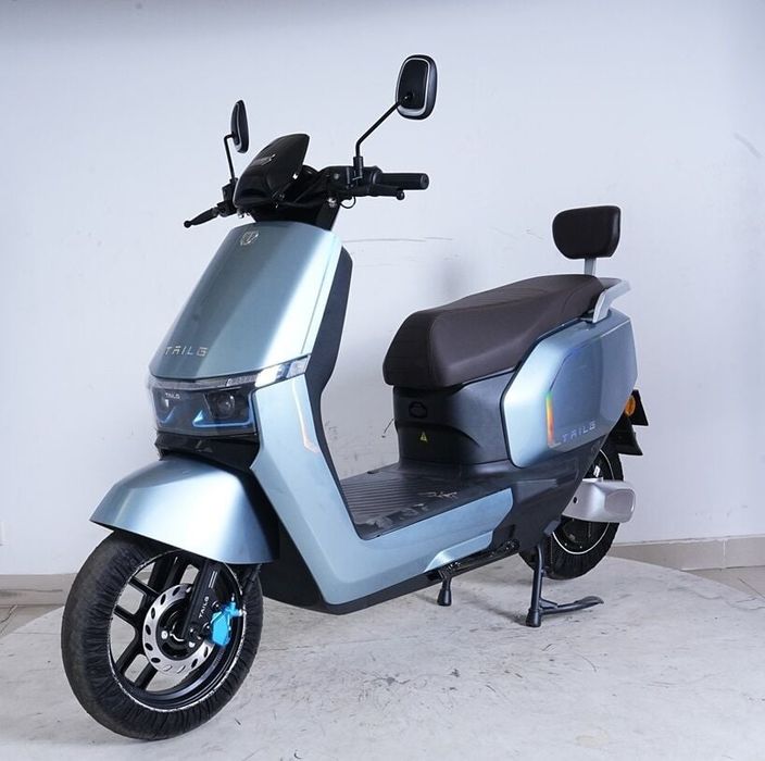 Електричний мопед Tailg F-71/E03 (1) двигун 1500W, акумулятор графеновий 72V/38Ah