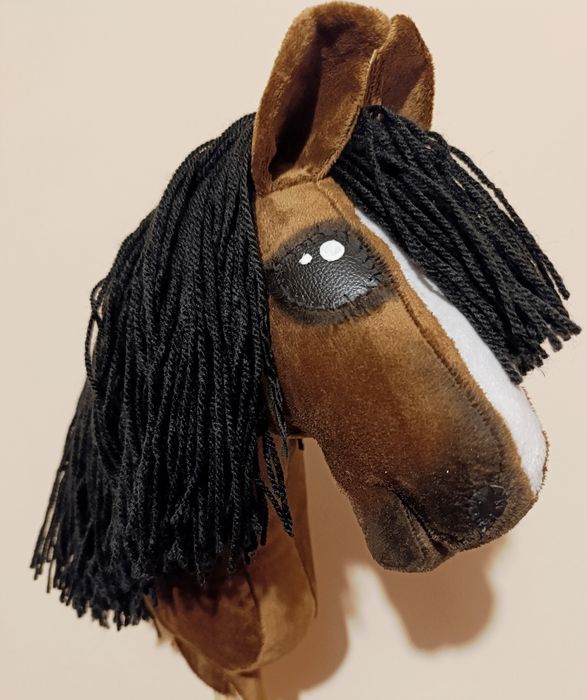 Hobby horse A4, gniady, nowy