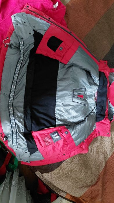 Лижна куртка+фліска. Розмір М. Недорого)