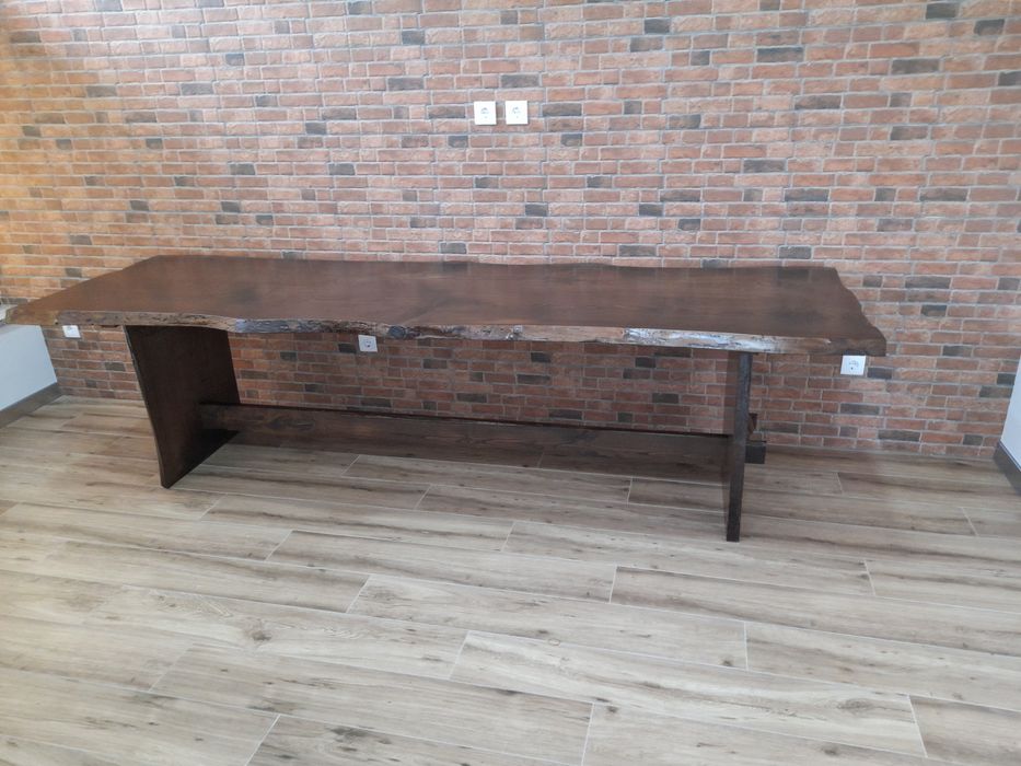 Mesa de madeira rústica