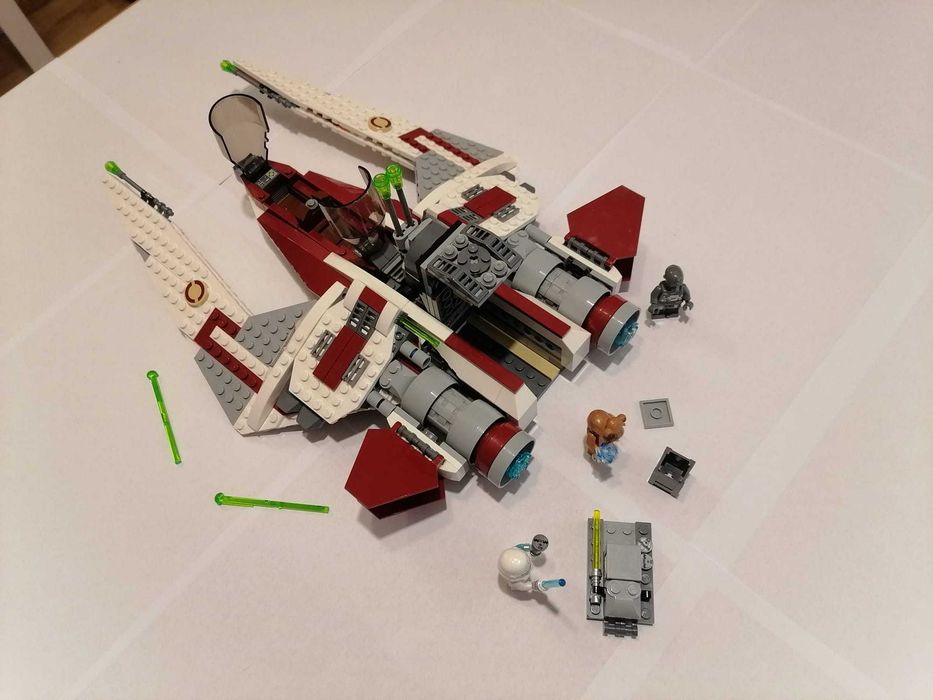 LEGO 75051 Star Wars  Myśliwiec Jedi Scout