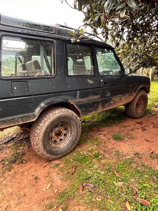 Land Rover Discovery 1 – 300 TDI – 4000€ ate fim de janeiro