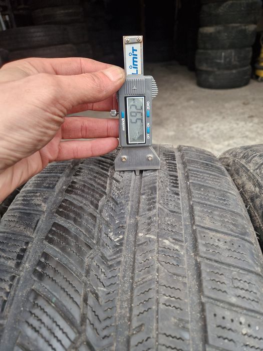 Шини зимові 225/40/R18 92V Cengeshan Montice CSC-901