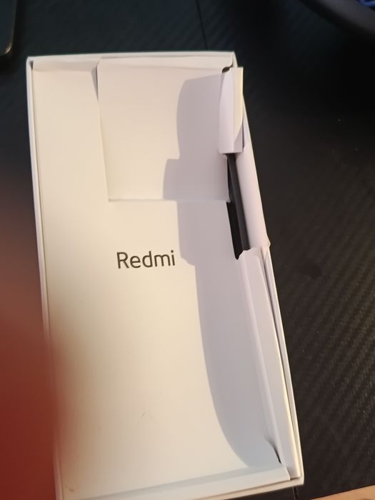 Estou vendo este Xiaomi redmi note 14 por ótimo preço  juntamente com este fones preciso vender és fim-de-semana