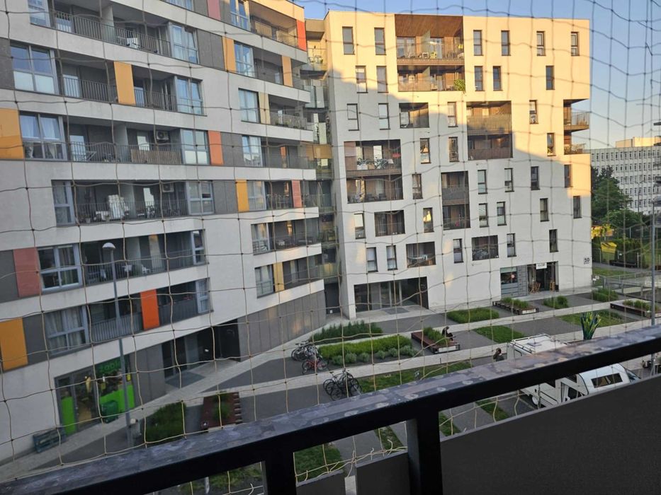 Do wynajęcia 2-pokojowe mieszkanie 39,5 m² przy ul. Poznańskiej 11 w Krakowie.