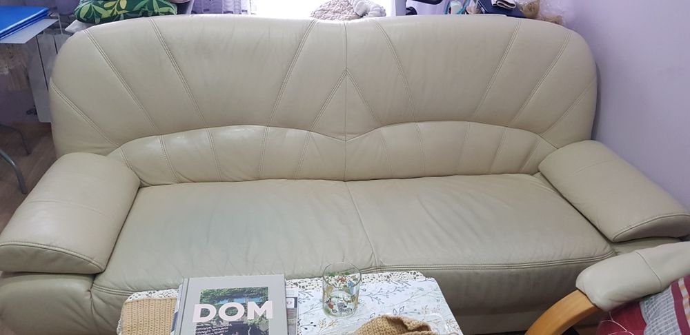 Sprzedam  kanapę +dwa fotele,stan dobry