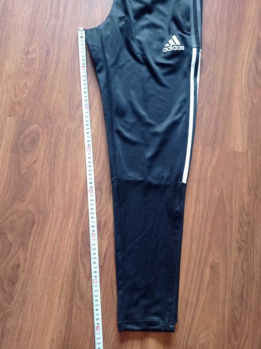 Adidas spodnie damskie M