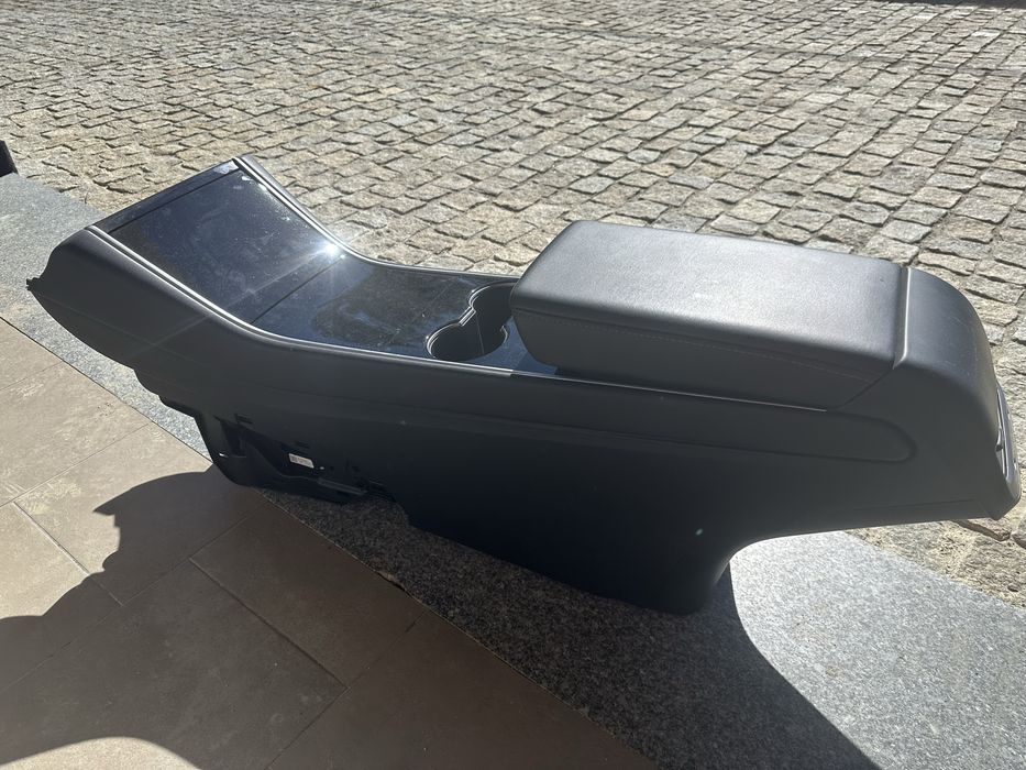 Consola central tesla model 3 / Y