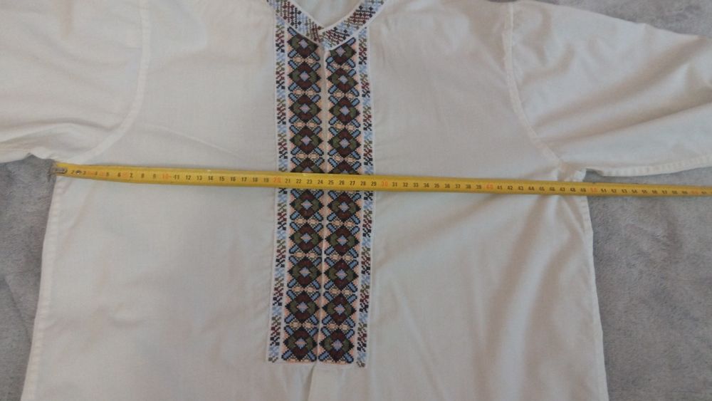 Вишиванка чоловіча (підліткова) ручної роботити