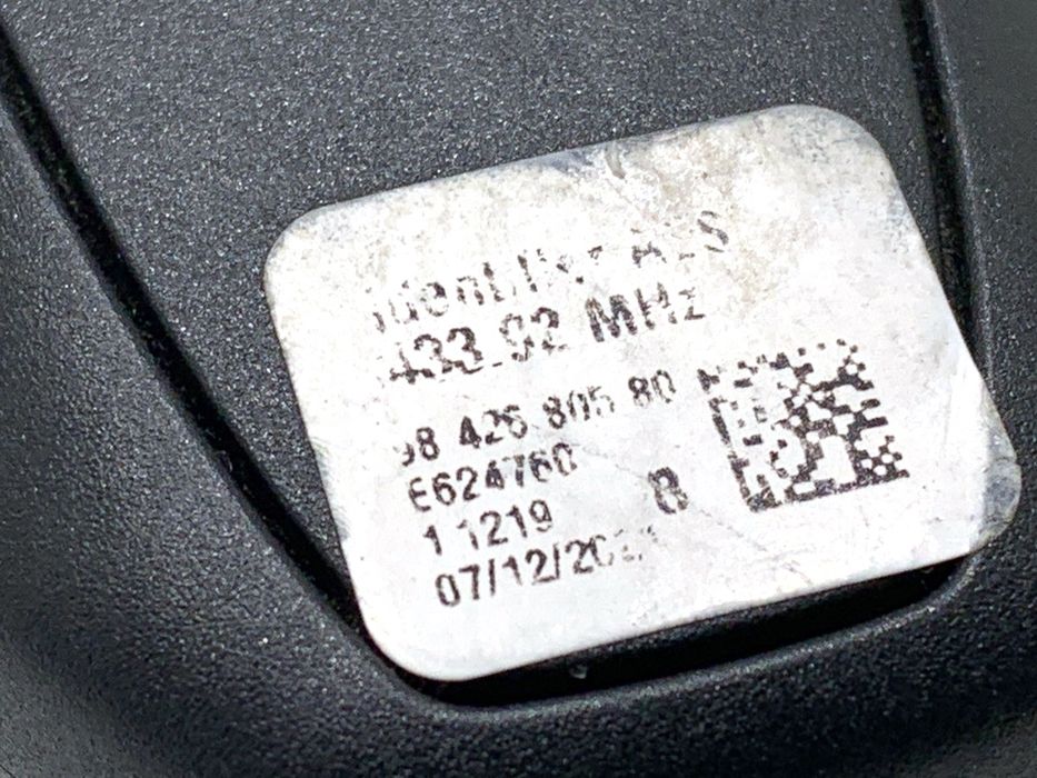 KLUCZYK PEUGEOT 3008 9842680580 PILOT IMMOBILISERA, ZDALNY