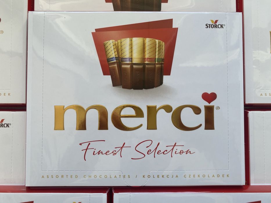 12x Czekoladki Merci Finest Selection Bombonierka 250g Okazja
