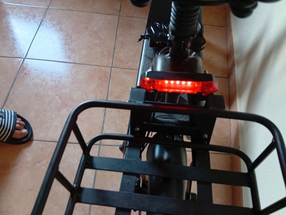Vendo secoter elétrica
