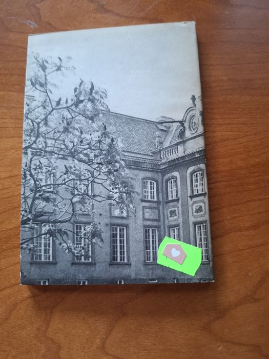 Seria 12 książek  Zabytki Warszawy PWN, Palac Sapiehów, Tyszkiewiczów,