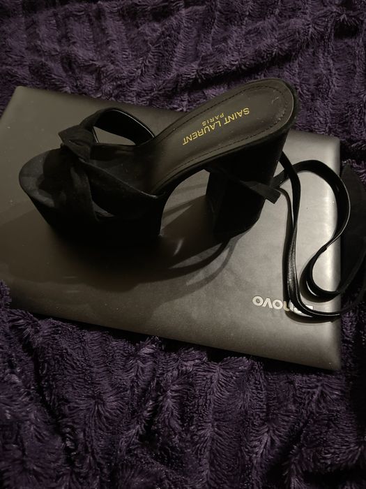 Saint Laurent Paris (YSL)