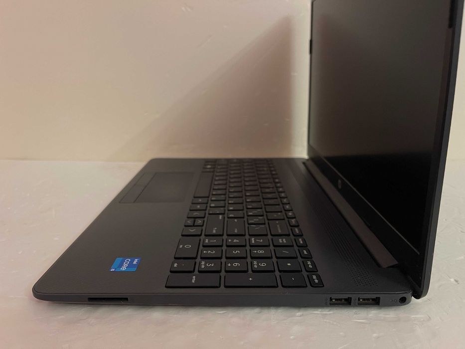 Игровой СВЕЖАК!!  HP 250 G8 / Core i5 1135G7  11" покол / 16 RAM / + Видео (4 ГБ) + ГАРАНТИЯ!
