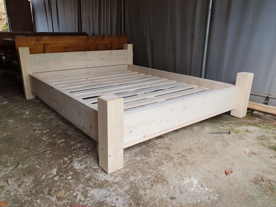 Łóżko drewniane solidne producent dostawa