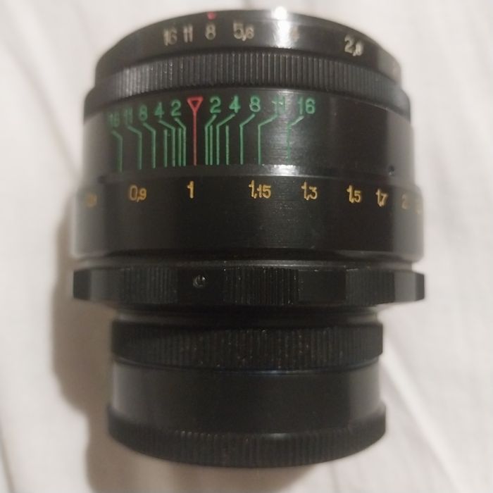 Широкоугольный обьектив Helios 44-2. Немецкий с футляром.. На фотоаппа