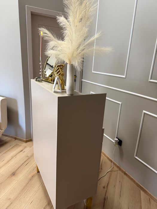 Recepcja / wykonam na zamowinie / recepcja kosmetyczna