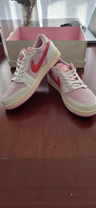 Air Jordan Travis Scott