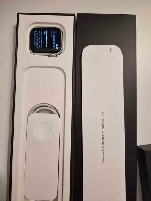 Apple watch Nike SE 2021