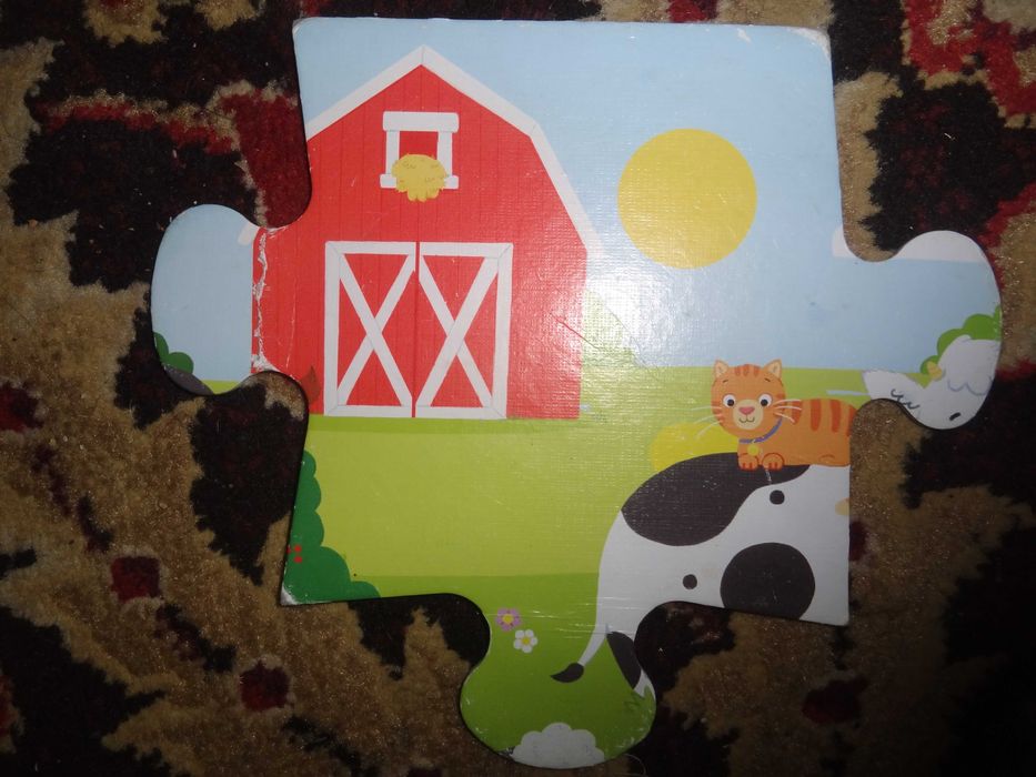 Dwa komplety dużych puzzli