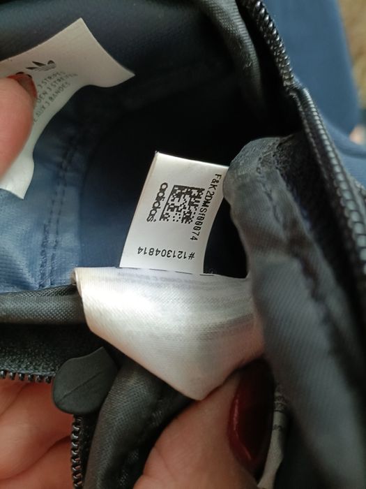 Saszetka na telefon Adidas