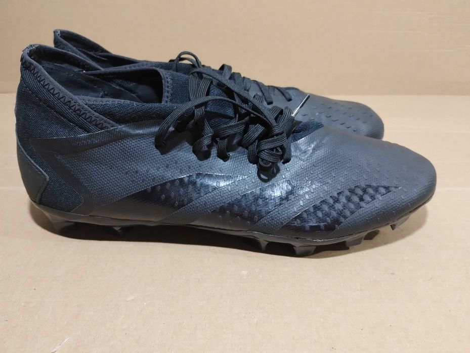 buty piłkarskie korki adidas Predator roz 46 2/3