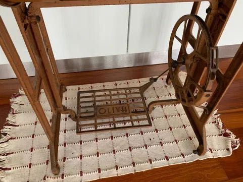 Máquina de costura Oliva CL50