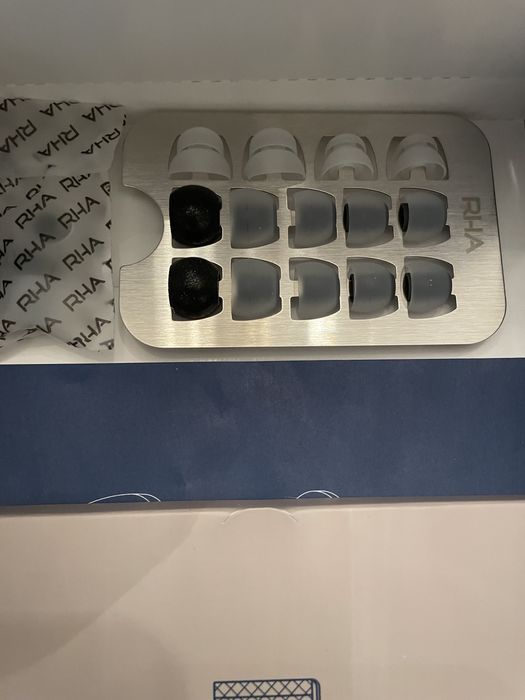 Auriculares / Headphones RHA MA650 Wireless