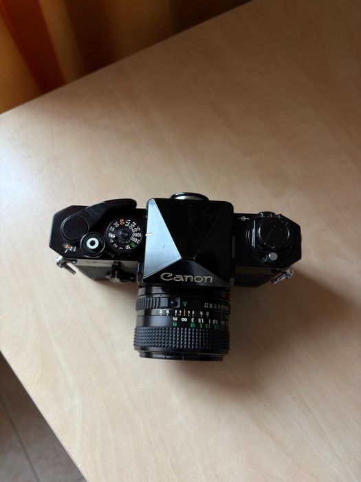 Canon F-1 + Canon FD 28mm 1:2.8